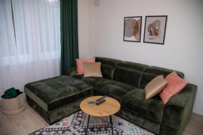 Feel@Home